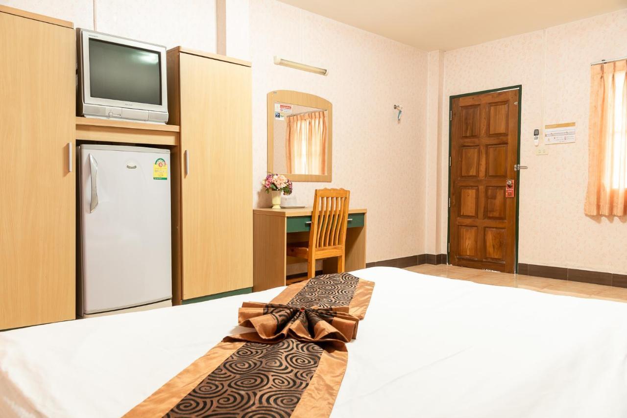 Pn Gold Resort Bangsaen Exteriér fotografie