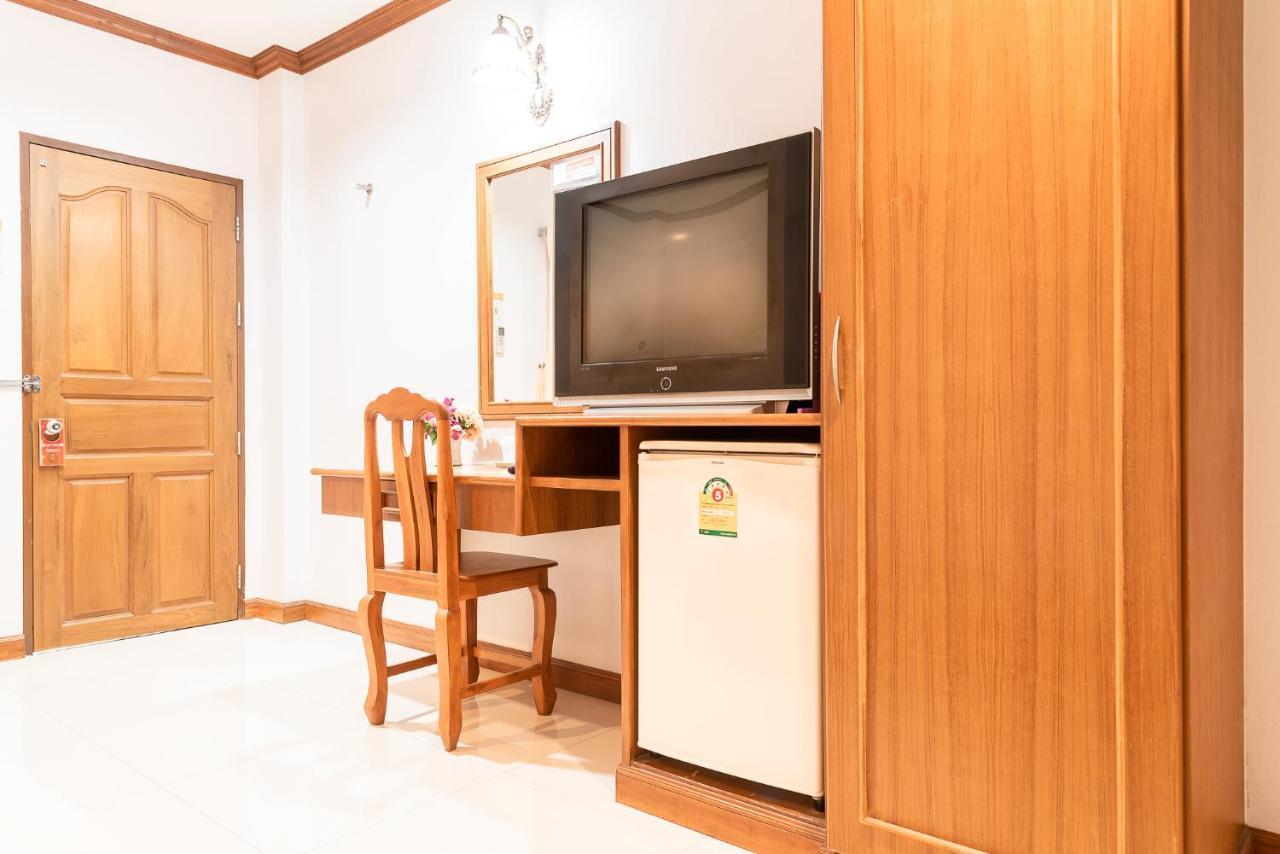 Pn Gold Resort Bangsaen Exteriér fotografie