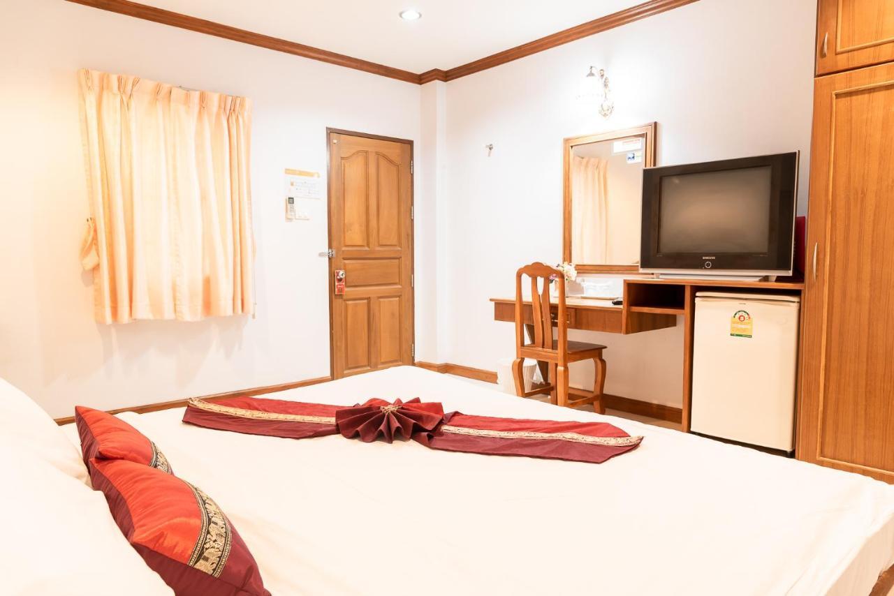 Pn Gold Resort Bangsaen Exteriér fotografie