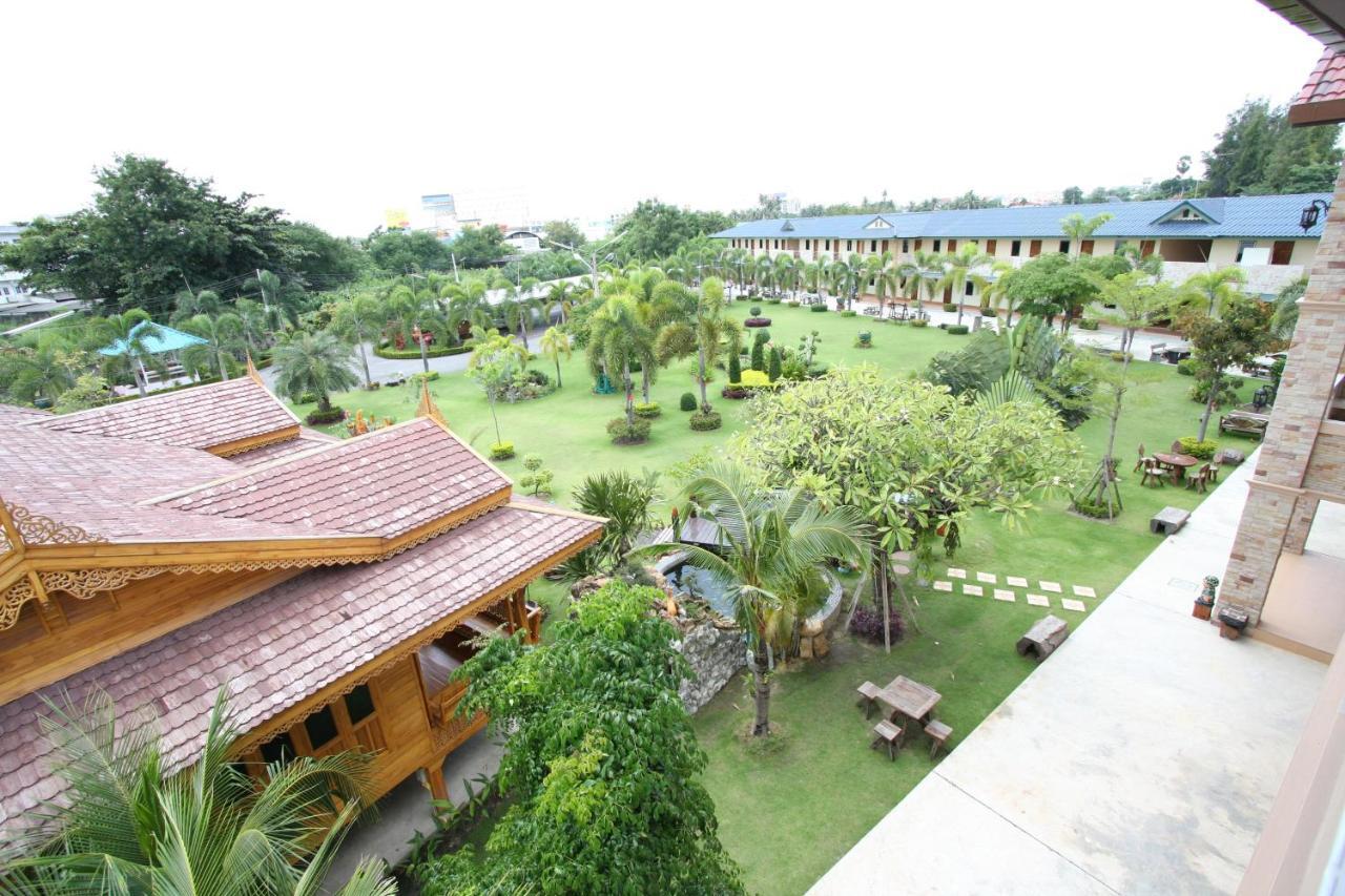 Pn Gold Resort Bangsaen Exteriér fotografie