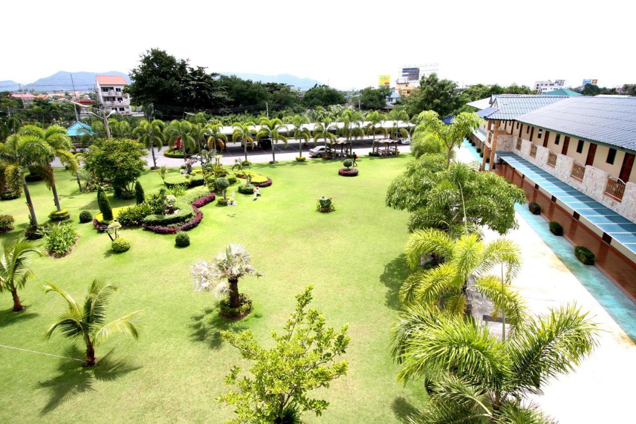 Pn Gold Resort Bangsaen Exteriér fotografie
